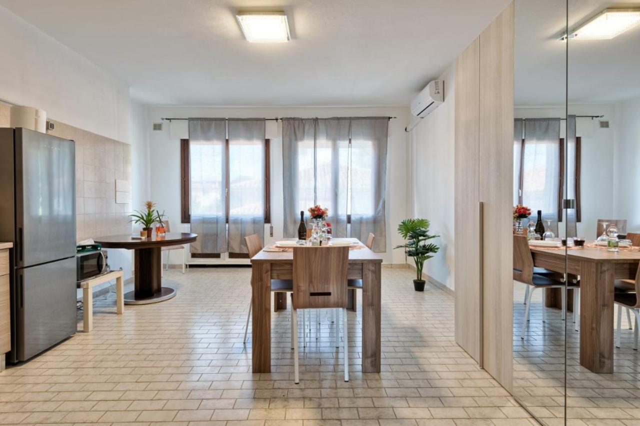Venice Miramare Residence Zelo Buitenkant foto